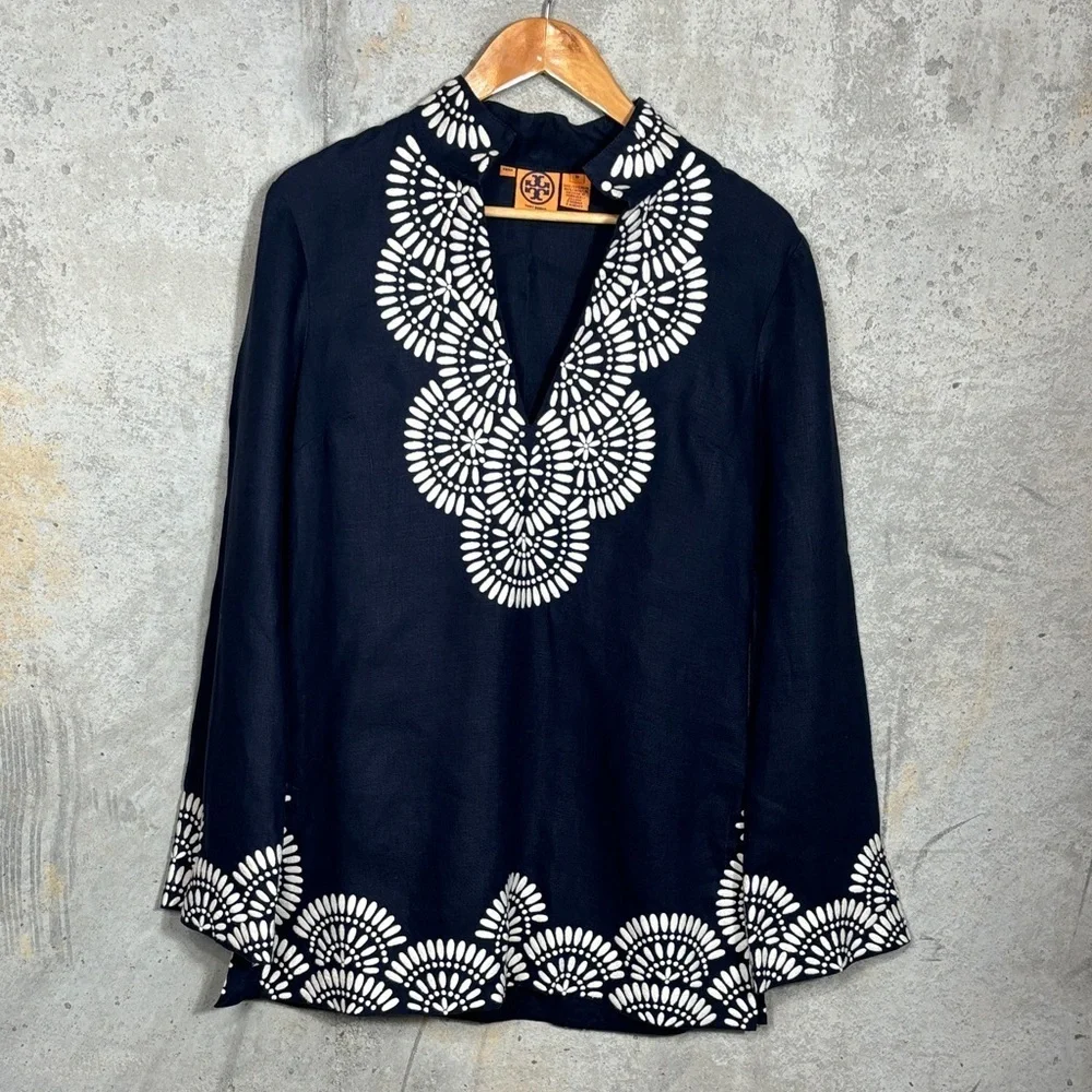 Tory Burch Women’s Navy and White 100% Linen Tunic